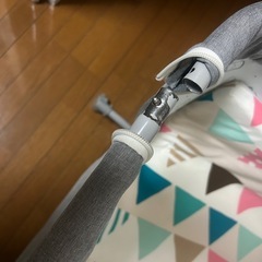 【値下げしました】ベビーベッド 添い寝ベッド ミニ 組み立て簡単 ゆりかご ベビーラック 携帯便利 キャスタ付き コンパクト 蚊帳 の画像