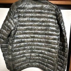 ユニクロ ダウン メンズLサイズ ドライクリーニング済みの画像