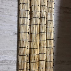 新品同様 卓上扇風機、コルクボード、すだれ(4個)スダレ 簾の画像