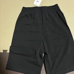 新品タグ付✨PUMA✨キッズ140✨ハーフパンツ✨ボトムス✨子供服✨
の画像