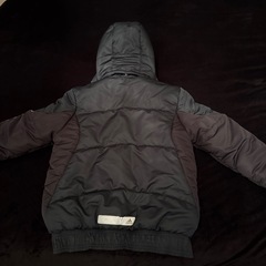 adidas 140cm ダウンジャケット 上着の画像