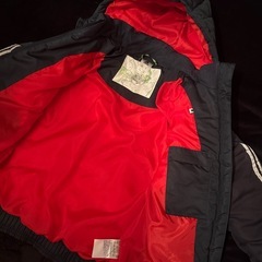 adidas 140cm ダウンジャケット 上着の画像