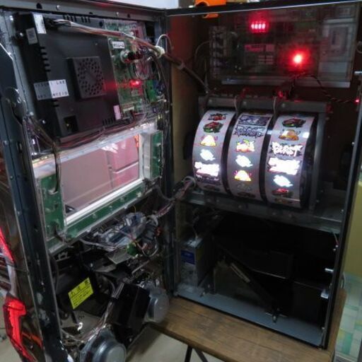 パチスロ実機 閃乱カグラBURST UP コイン不要機付き スロット機│江別
