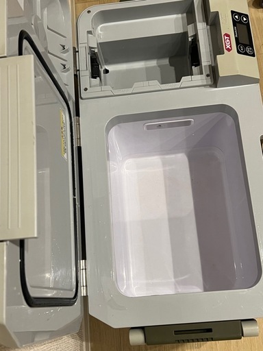 マキタ 冷温庫 CW001GZOO 20L20L