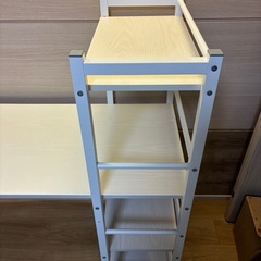 【取引中】ニトリ ワークデスク 収納棚付き！の画像