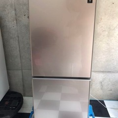 シャープ　137ℓ冷蔵庫の画像