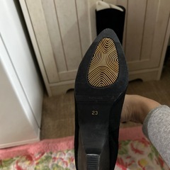 スェードブーツ 23センチ
の画像