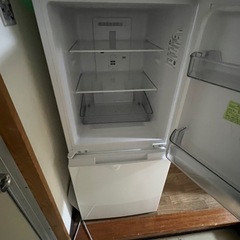 シャープ　冷蔵庫152L　2022年製の画像