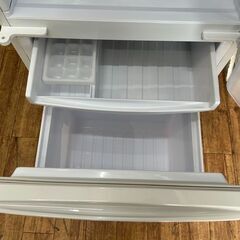 冷蔵庫 シャープ SJ-D14F 2020年 137L キッチン家電 れいぞうこ 参考価格32,800円【安心の3ヶ月保証・送料に設置費込み】🚚自社配送時💳代引き可🚚(現金、クレジット、スマホ決済対応)の画像