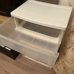 衣装ケース　4段　の画像