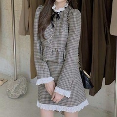 【12/17まで】チェック柄  ひざ丈 ミニスカートの画像