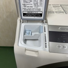 61○送料設置無料　2017年製　SHARPドラム式洗濯機　10㌔の画像