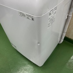 64○送料設置無料　2019年製　シャープ洗濯機　7㌔　の画像