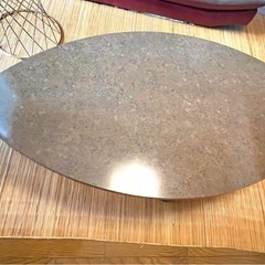 高級大理石調のお洒落なテーブルの画像