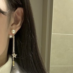 DIOR イヤリング  の画像