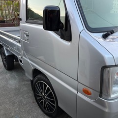 車検満タン極上希少サンバートラック四駆　超低走行の画像