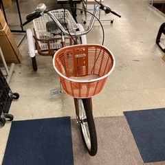 K2510-209 FUCHIKANG 3輪車 鍵なし ブラウン 20インチ タイヤ空気なし ※パンクの確認や空気入れ等のサービスは行っておりません。 ※車体番号がない為、防犯登録ができないかもしれません。 キズ汚れ有りの画像
