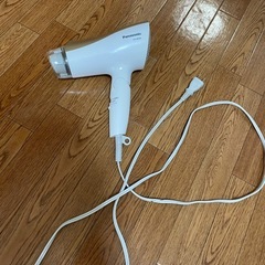 ドライヤーの画像