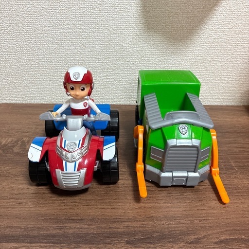 パウパトロール　ケント　ロッキー