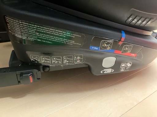 チャイルドシートjoie arc360° ISOFIX