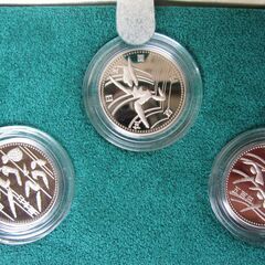 第12回アジア競技大会記念プルーフ貨幣の画像