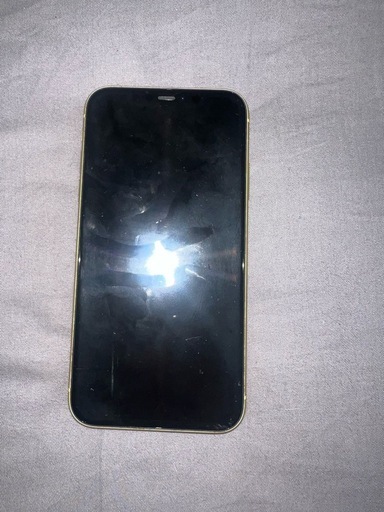 iPhone11 イエロー 本体 64gb