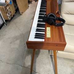 ⭐️値下げしました⭐️【電子ピアノDONNER】クリーニング済【管理番号11610】金の画像
