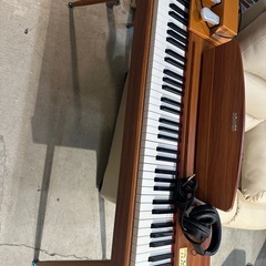 ⭐️値下げしました⭐️【電子ピアノDONNER】クリーニング済【管理番号11610】金の画像