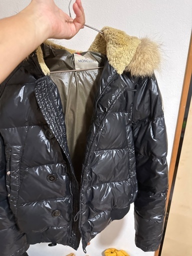 【値下げ不可】モンクレールブルガリサイズ1シャイニーブラック