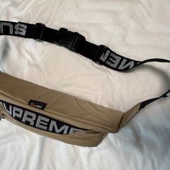 supreme 　ボディバック　ウエストバックの画像