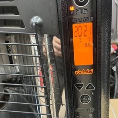 トヨトミ石油ファンヒーターLR-680F アンティークモデル ブラック仙台市内無料配達の画像