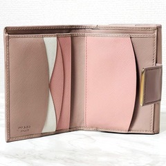 【極美品】PRADA プラダ サフィアーノ マルティック 折り財布 1MH523の画像