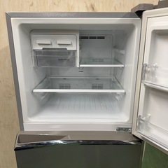 73○送料設置無料　22年製　大型冷蔵庫  248L　冷洗濯機　安いの画像