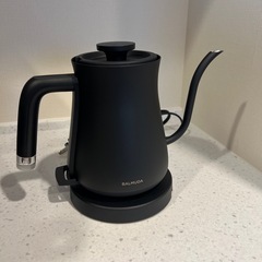 新品未使用 BALMUDA 電気ケトル KPT01 JPBK ブラックの画像