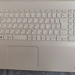 TOSHIBA dynabook T45/AWX (メモリ/12GB・HDD/1TB)の画像
