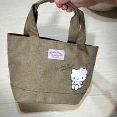 キティちゃんバックの画像