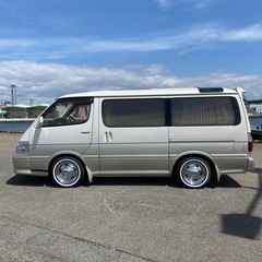 ハイエース100系　スーパーカスタムリミテッドの画像