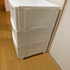 無料収納ケースの画像