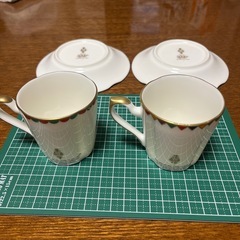 アダム＆イブのコーヒーカップ＆ソーサー　　の画像