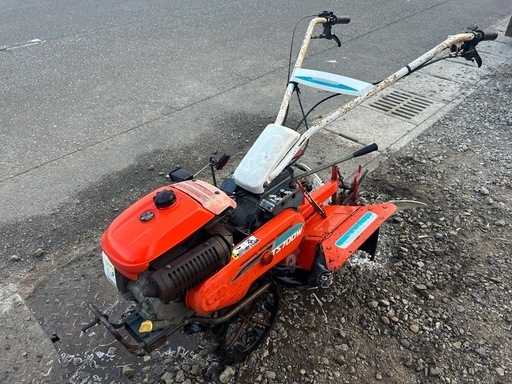 クボタ 管理機 TS700W 培土器付 正・逆転ロータリー　ハンドル上下回転　耕運機 家庭菜園　最大6.2馬力　畝立て Wタイヤ 土あげ 溝上げ　揚土　畝上げ　培士　溝掘り　跳ね上げ 宮崎　簡易始動動画あり