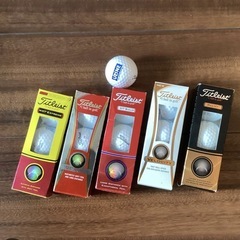 ゴルフボール、グラブ等セットの画像