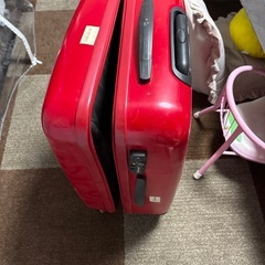 キャリーケースの画像