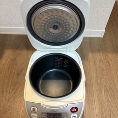 (美品)炊飯器TIGERの画像