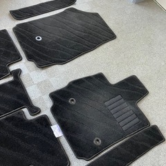 30アルファード　FJクラフト　
フロアマットの画像