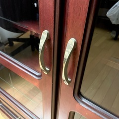 アンティーク家具　ガラスキャビネット の画像