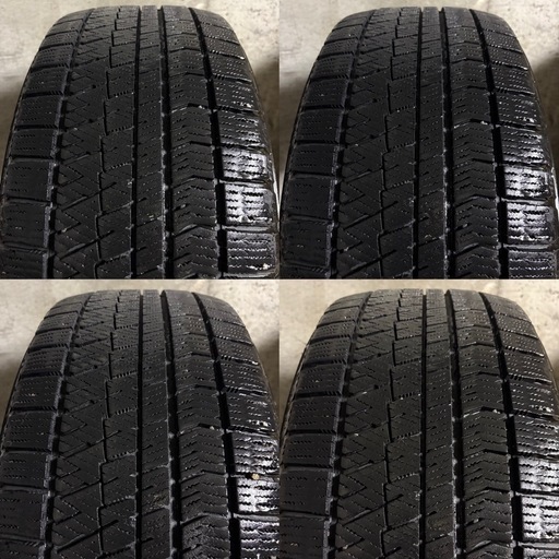 B-41 タイヤ 中古 
BRIDGESTONE STUDLESS BLIZZAK VRX2 235/50R18