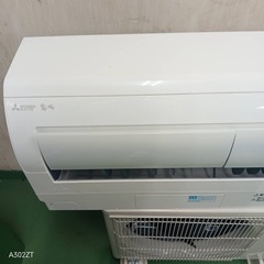 送料無料　三菱　極美品　ルームエアコン　25年　2.2㌔の画像
