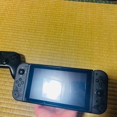 任天堂Switch モンハンライズモデル
の画像