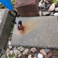 ホームタンク束石①の画像