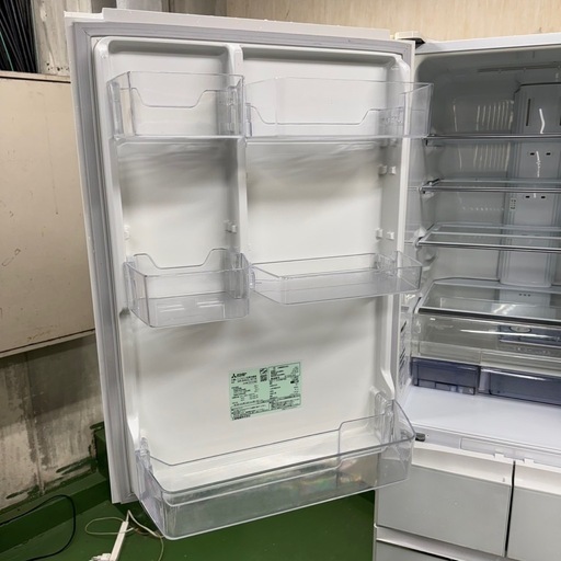 88　送料設置無料　三菱　自動製氷機能付き大型冷蔵庫　16年製